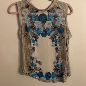 ⭐️2/$10 - sleeveless top